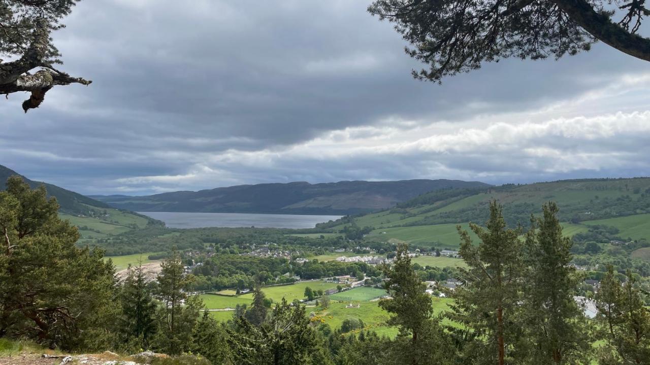 Apartamento Hideaway Pod Near Loch Ness For A Tranquil Retreat Lewiston Exterior foto